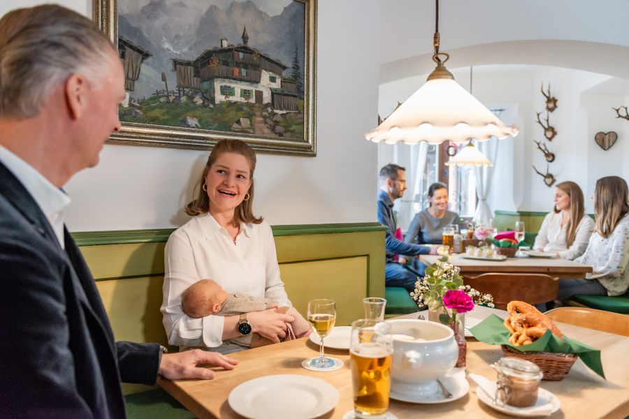 Urige Stuben im Xaver Restaurant + Bar in Schliersee 